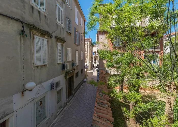 Deluxe Navis Appartamento *