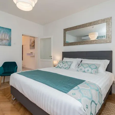 Deluxe Navis Apartament Zadar
