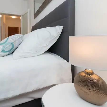 Apartament Deluxe Navis *